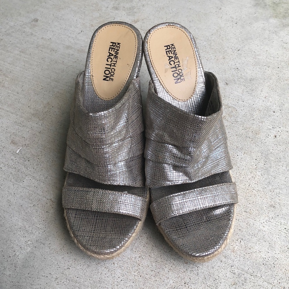 Kenneth Cole Reaction gorgeous metallic wedges